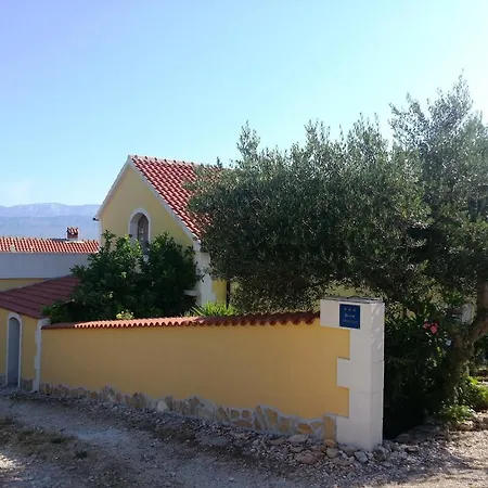 Brac Apartment *
